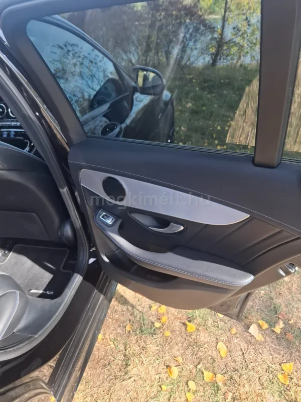 Mercedes-Benz C 300 2020