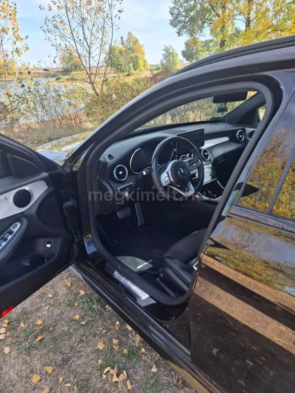 Mercedes-Benz C 300 2020