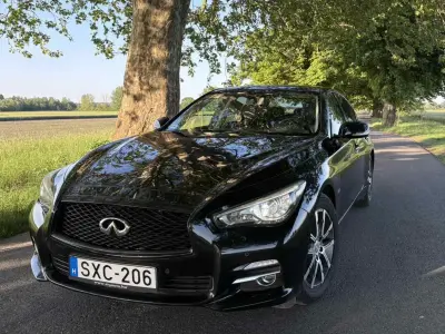 Infiniti Q50