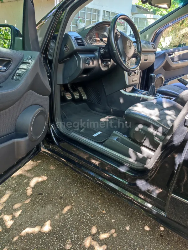 Mercedes-Benz A 180 2010