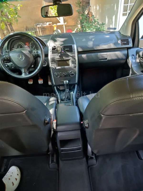 Mercedes-Benz A 180 2010
