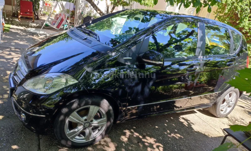 Mercedes-Benz A 180 2010