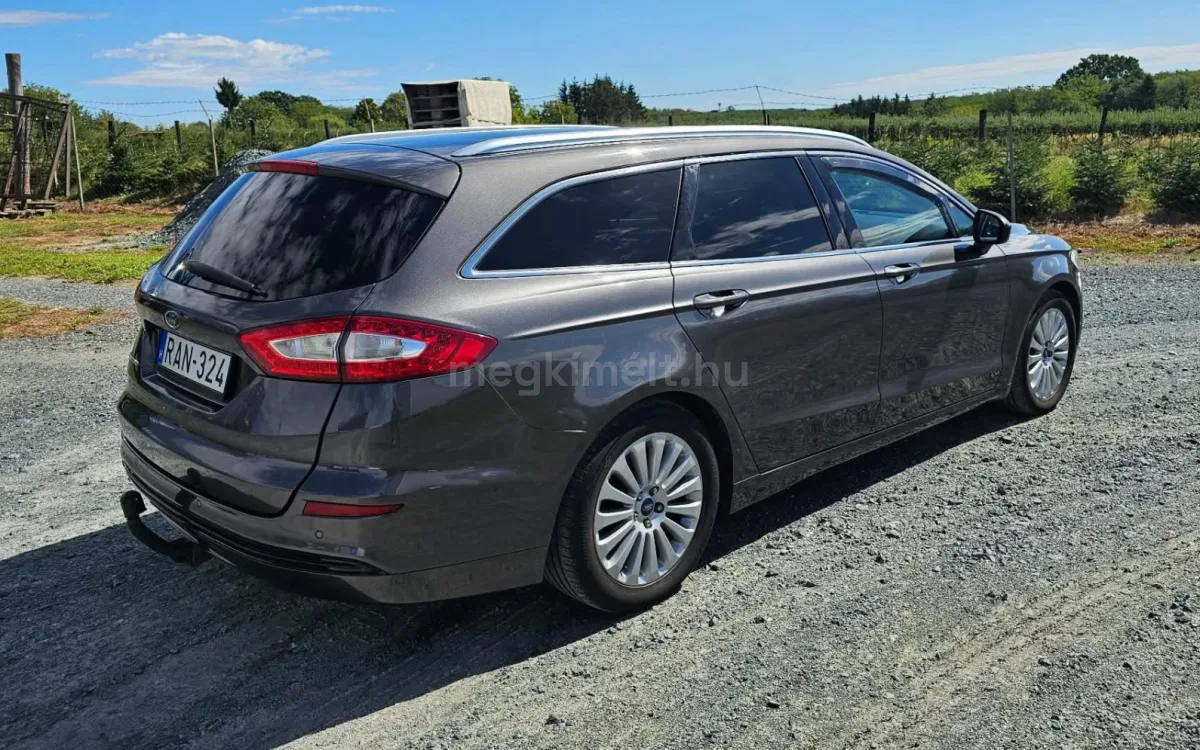 Ford Mondeo 2015