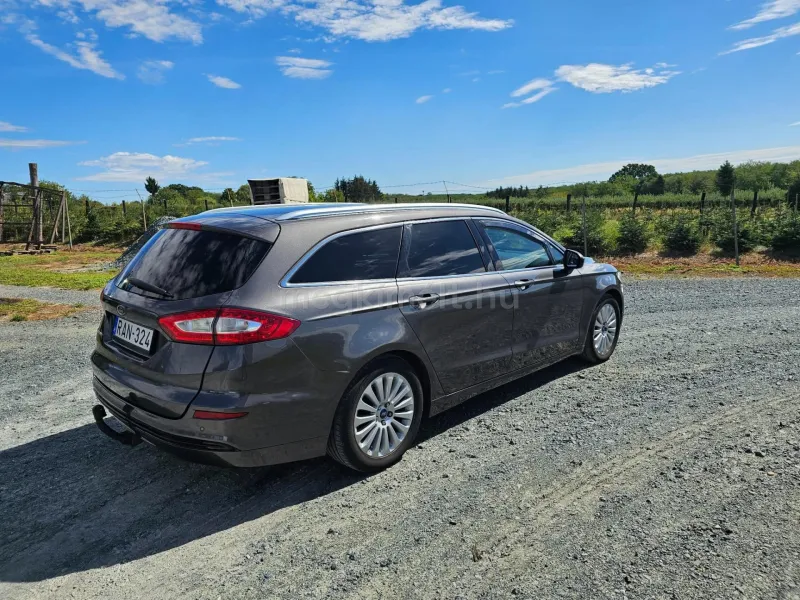 Ford Mondeo 2015