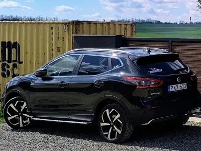 Nissan Qashqai 2017 (miniatűr)