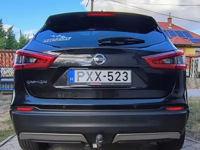 Nissan Qashqai 2017 (miniatűr)