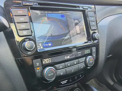 Nissan Qashqai 2017 (miniatűr)