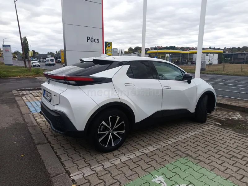 Toyota C-HR 2023
