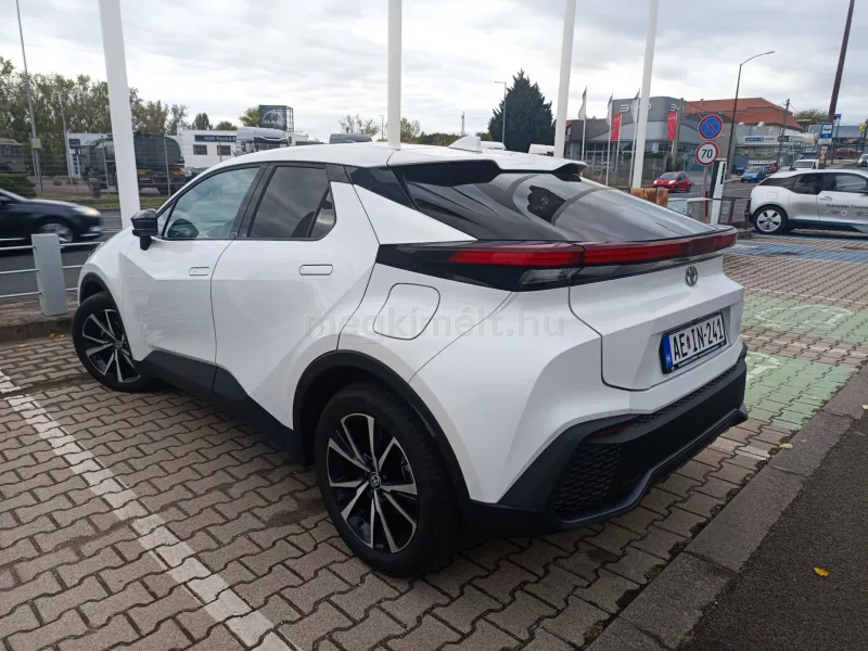 Toyota C-HR 2023