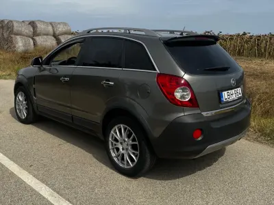 Opel Antara 2008 (miniatűr)