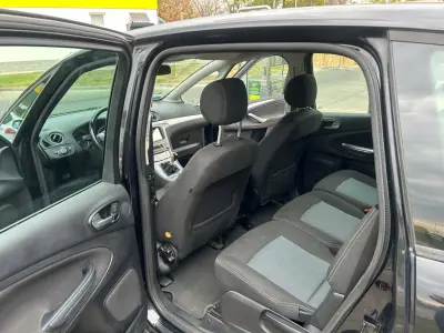 Ford S-Max 2010 (miniatűr)