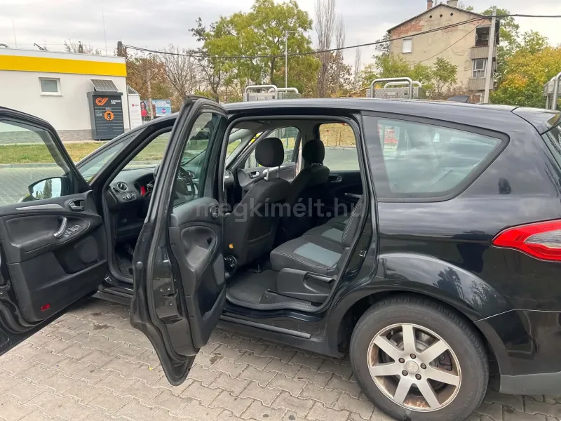 Ford S-Max 2010