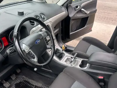 Ford S-Max 2010 (miniatűr)