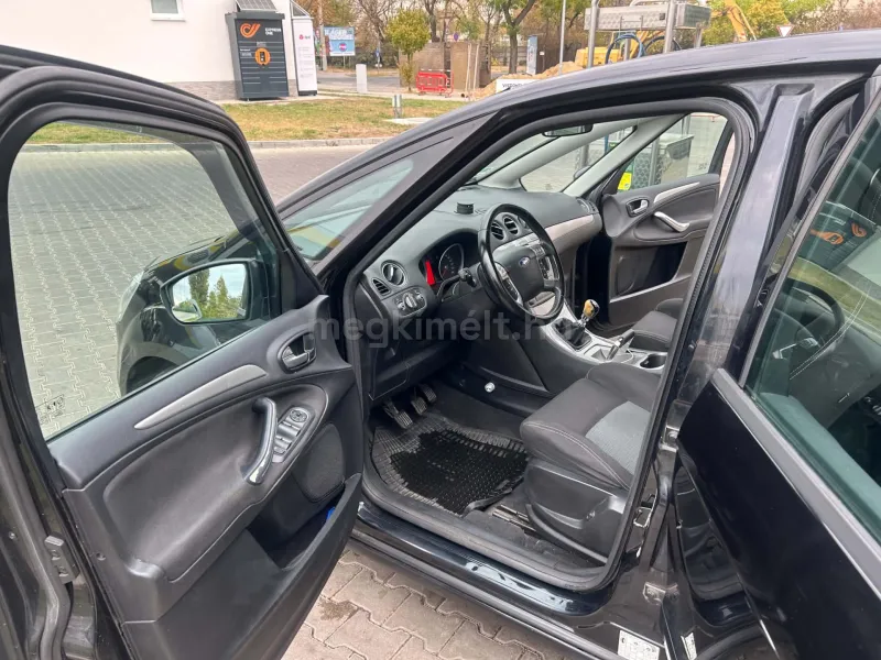 Ford S-Max 2010