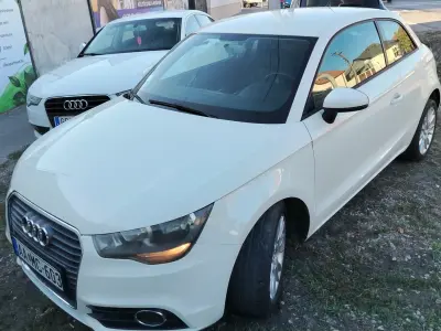 Audi A1 2011 (miniatűr)