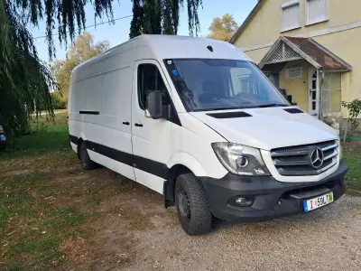 Mercedes-Benz Sprinter 2016 (miniatűr)