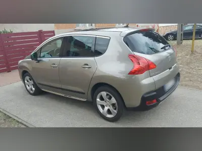 Peugeot 3008 2012 (miniatűr)