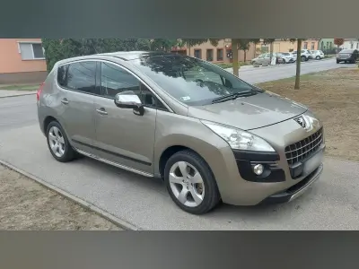 Peugeot 3008 2012 (miniatűr)