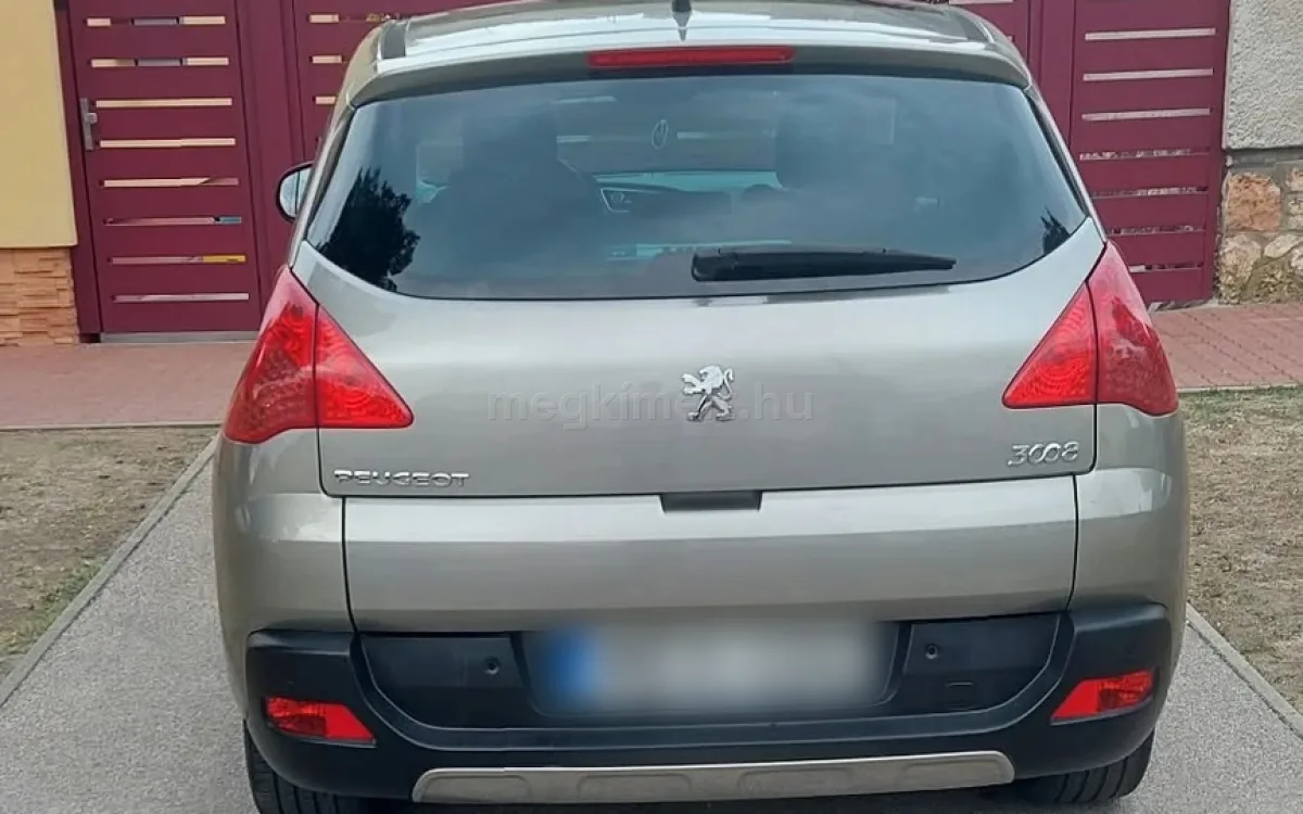 Peugeot 3008 2012
