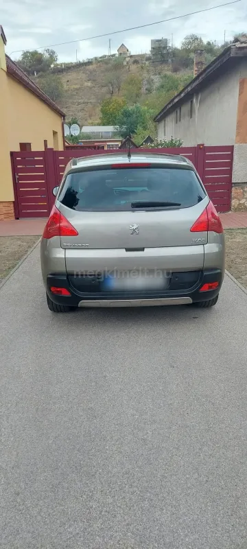 Peugeot 3008 2012