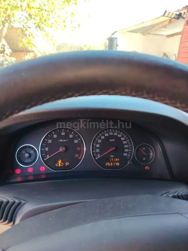 Opel Vectra 2004
