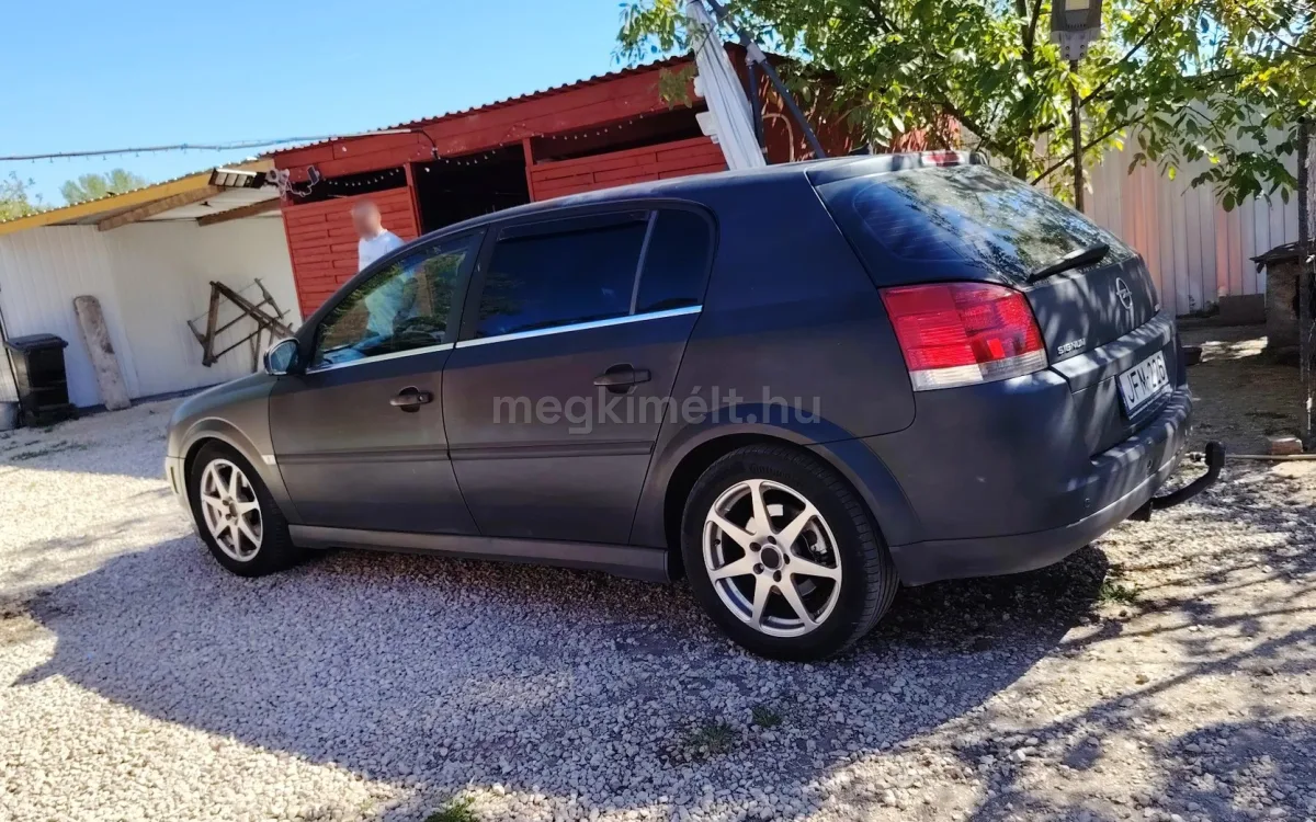 Opel Vectra 2004