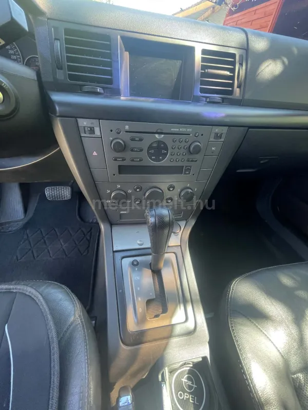 Opel Vectra 2004