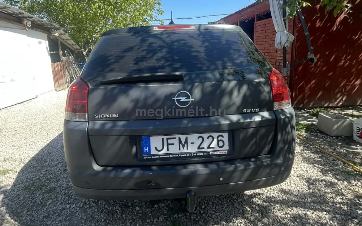Opel Vectra 2004