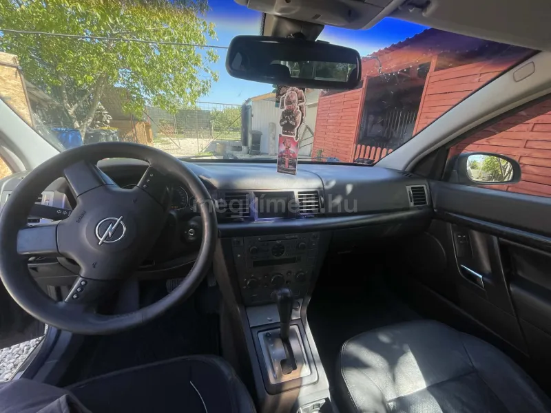 Opel Vectra 2004