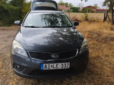 Kia cee'd / Ceed Proceed, ferdehátú