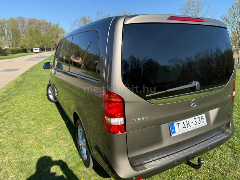 Mercedes-Benz V 220 2014