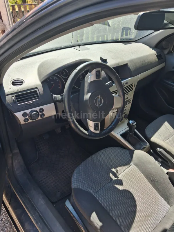 Opel Astra 2008