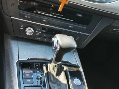 Audi A6 2013 (miniatűr)