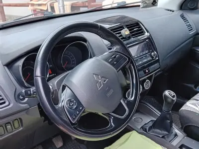 Mitsubishi ASX 2017 (miniatűr)