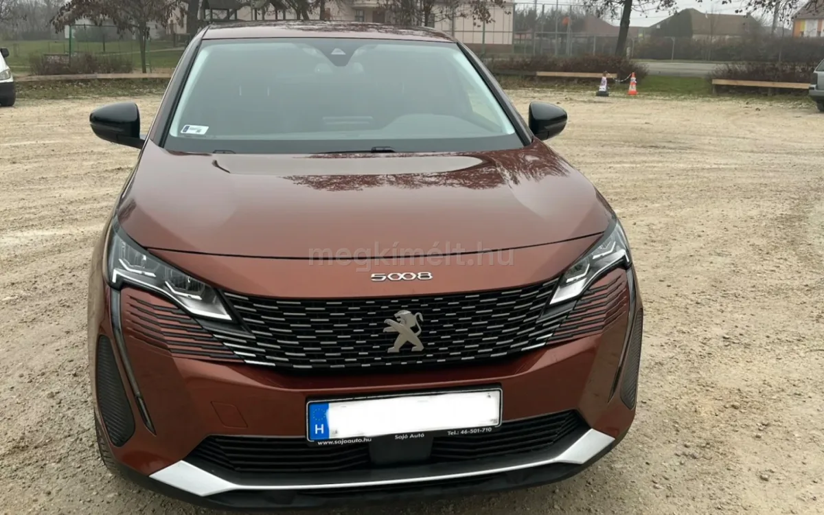 Peugeot 5008 2022