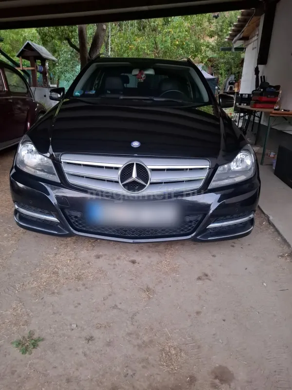 Mercedes-Benz C 220 2012