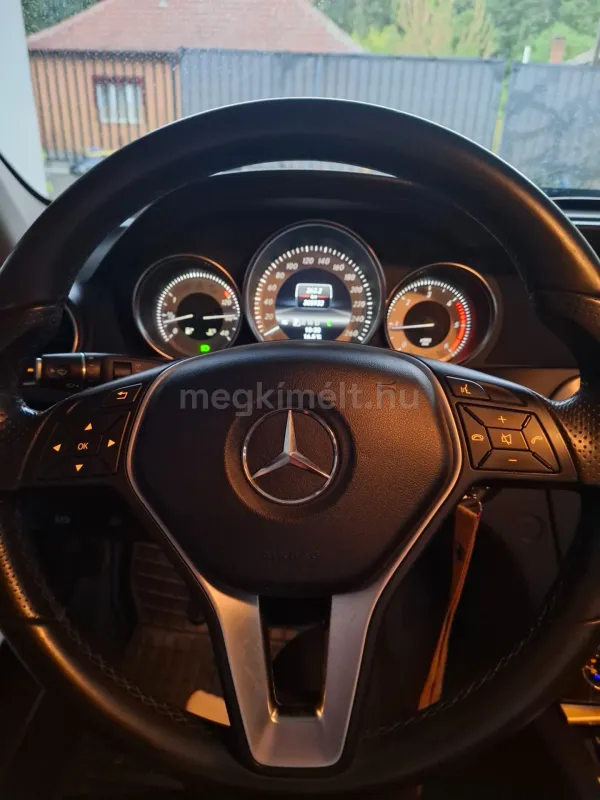 Mercedes-Benz C 220 2012