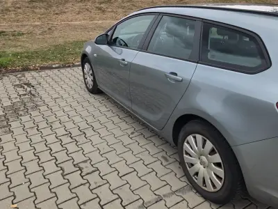 Opel Astra 2012 (miniatűr)