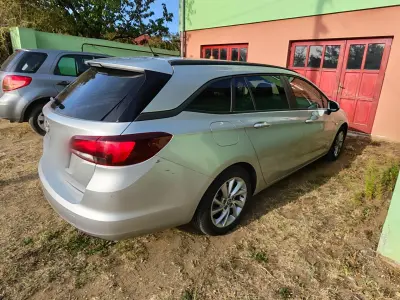 Opel Astra 2020 (miniatűr)