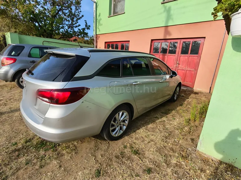 Opel Astra 2020