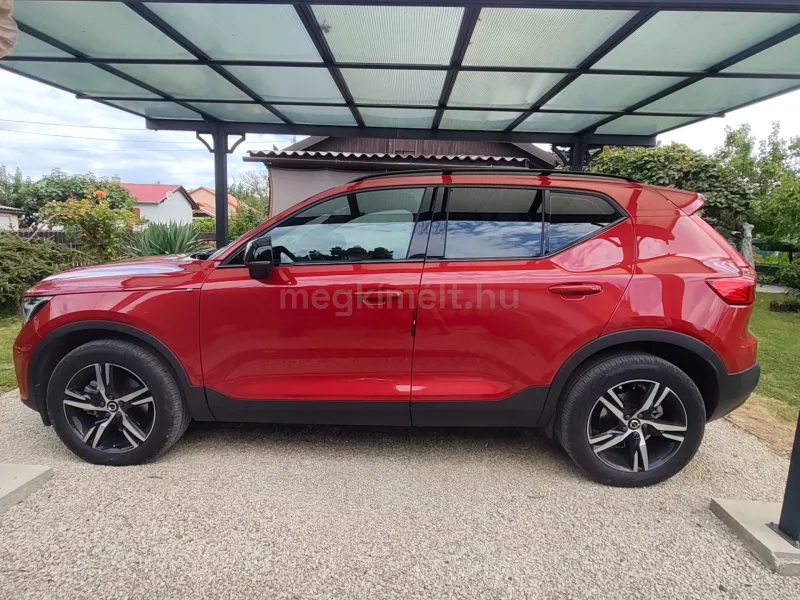 Volvo XC40 2024