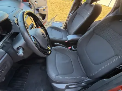 Renault Captur 2016 (miniatűr)