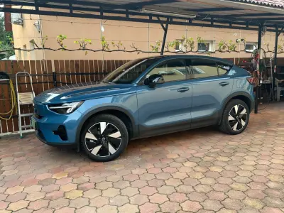 Volvo C40 2023 (miniatűr)