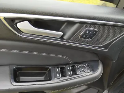 Ford S-Max 2017 (miniatűr)