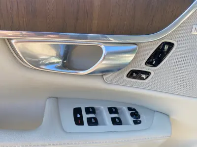 Volvo S90 2021 (miniatűr)