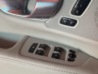 Volvo S90 2021 (miniatűr)