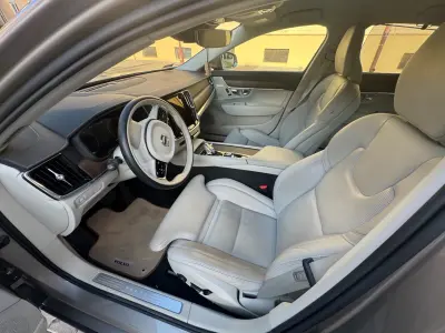 Volvo S90 2021 (miniatűr)