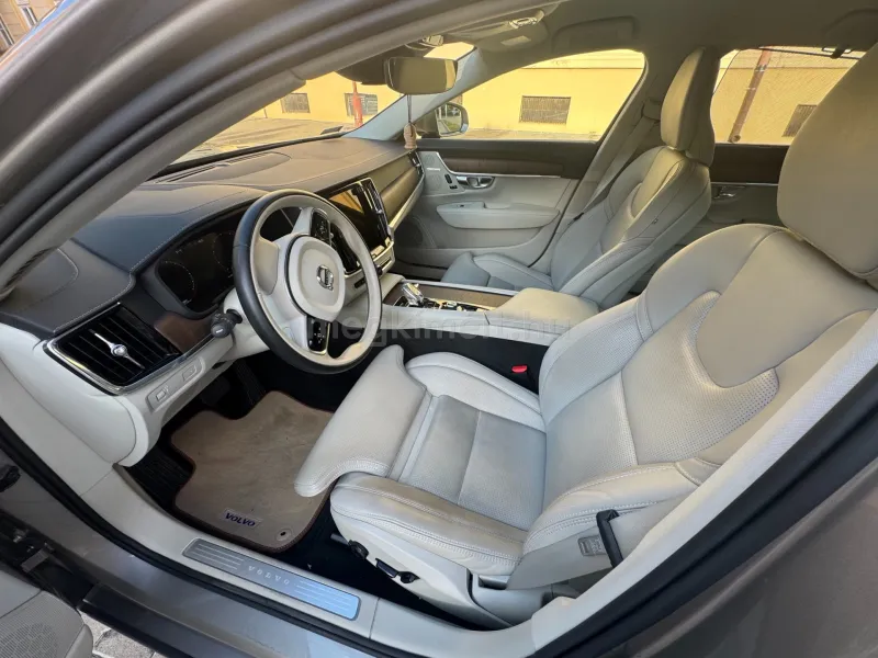 Volvo S90 2021