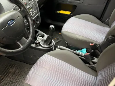 Ford Focus 2006 (miniatűr)