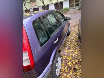Ford Focus 2006 (miniatűr)